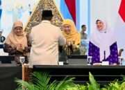 Gubernur Khofifah Penuhi Undangan Presiden Prabowo Bersama Pimpinan Ormas Islam Indonesia Di Istana Negara, Optimis Perkuat Harmoni Bangsa