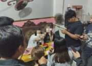 Polres Gresik Amankan 16 Orang dan Puluhan Botol Miras di Cerme, Respons Aduan “Cak Rama”