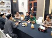 Kasdim 0817/Gresik Hadiri Halalbihalal dan Rapat Paripurna DPRD