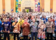 Gubernur Khofifah Dorong Strategi Leader Yang Mampu Adaptif dan Tangguh Hadapi Tantangan Global di Peserta PKN II dan Latsar CPNS