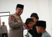 Revitalisasi Masjid Panggilan Sujud, Wakapolri Berbagi Kebahagiaan Bersama Anak-Anak Yatim