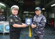 Di sela Latma Orruda 2026, KRI I Gusti Ngurah Rai-332 Terima Kunjungan Kehormatan Deputi Pacific Fleet Commander