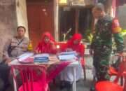Bhabinkamtibmas dan Babinsa Kelurahan Gundih Pantau Kegiatan Posyandu, Sampaikan Pesan Kamtibmas kepada Warga