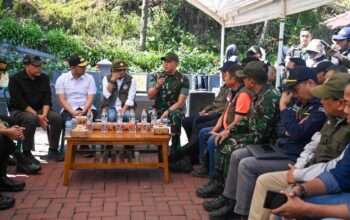 Pangdam V/Brawijaya Dampingi Menteri Kehutanan Tinjau Penanganan Karhutla di Kawasan TNBTS Bromo Probolinggo
