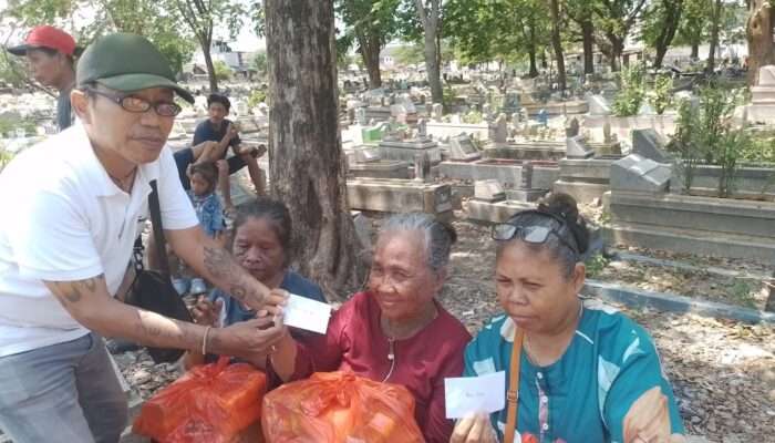 Pendeta Gelandangan Is Coming Back! Dari Kolong Jembatan hingga Makam Njarak, Bawa Kabar Keselamatan